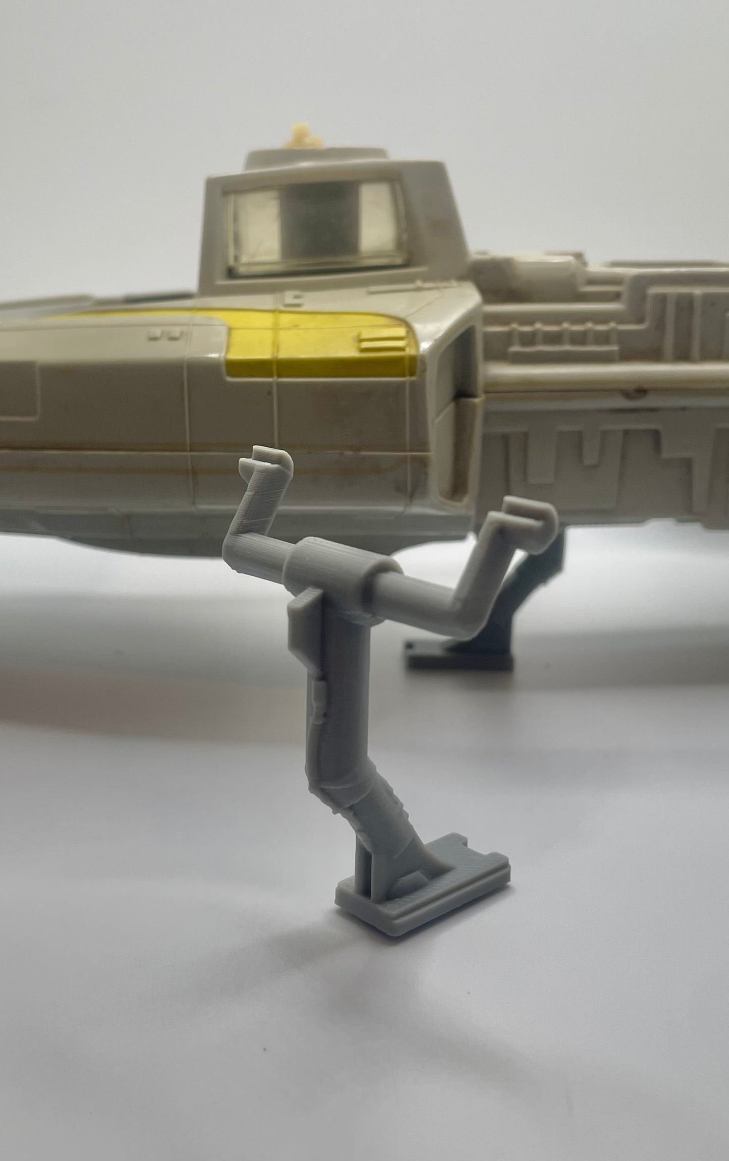VINTAGE KENNER STAR WARS Y Wing Landing Gear Replacement Part REPRO 1983