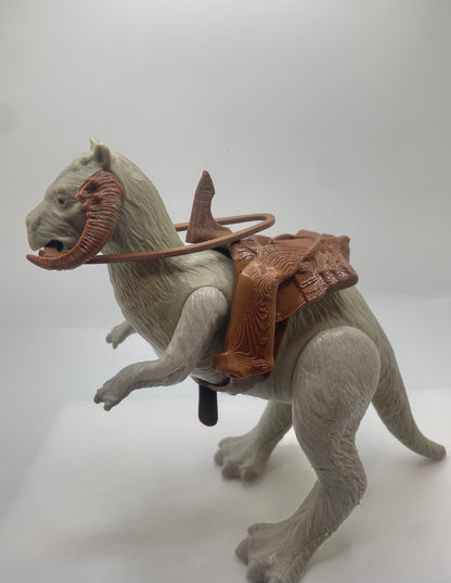 Reproduction Tauntaun Saddle & Bridle Reins for Star Wars